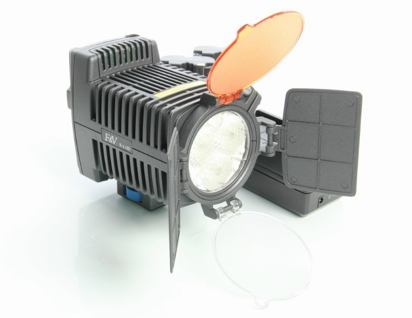 Artikelfoto LED Kameraleuchte im SET mit 2 x Akku und Ladegerät F-V R-3