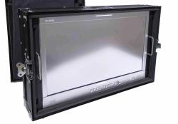Lilliput Q23 Q24 FlightCase mit Blendschutz und Rackmount(alt)